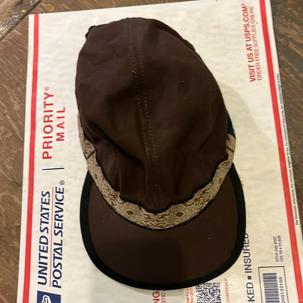 CLASSIC KAVU STRAPCAP brown new without tags